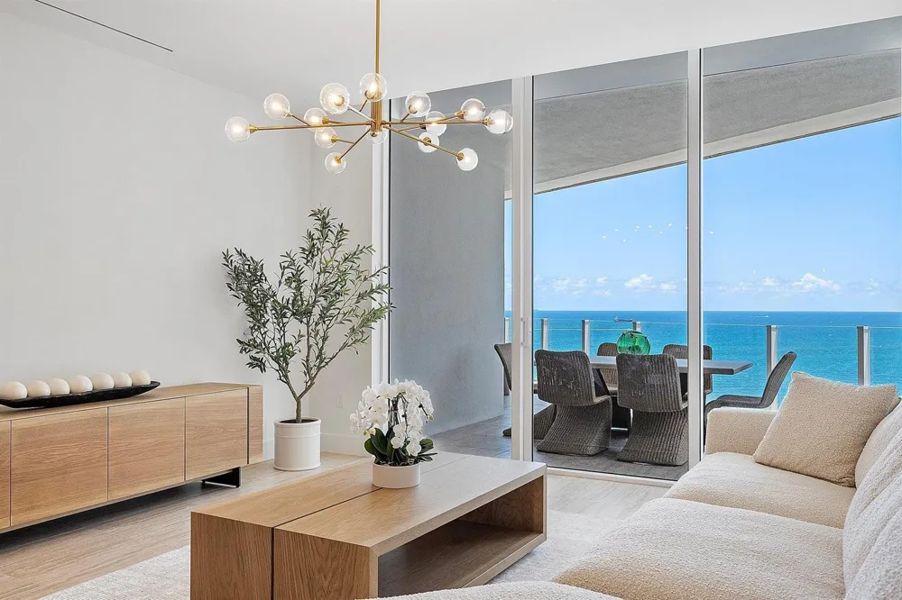 525 Fort Lauderdale Beach Boulevard #1801 Fort Lauderdale, FL 33304