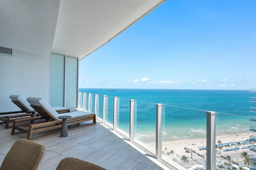 525 Fort Lauderdale Beach Boulevard #1801 Fort Lauderdale, FL 33304