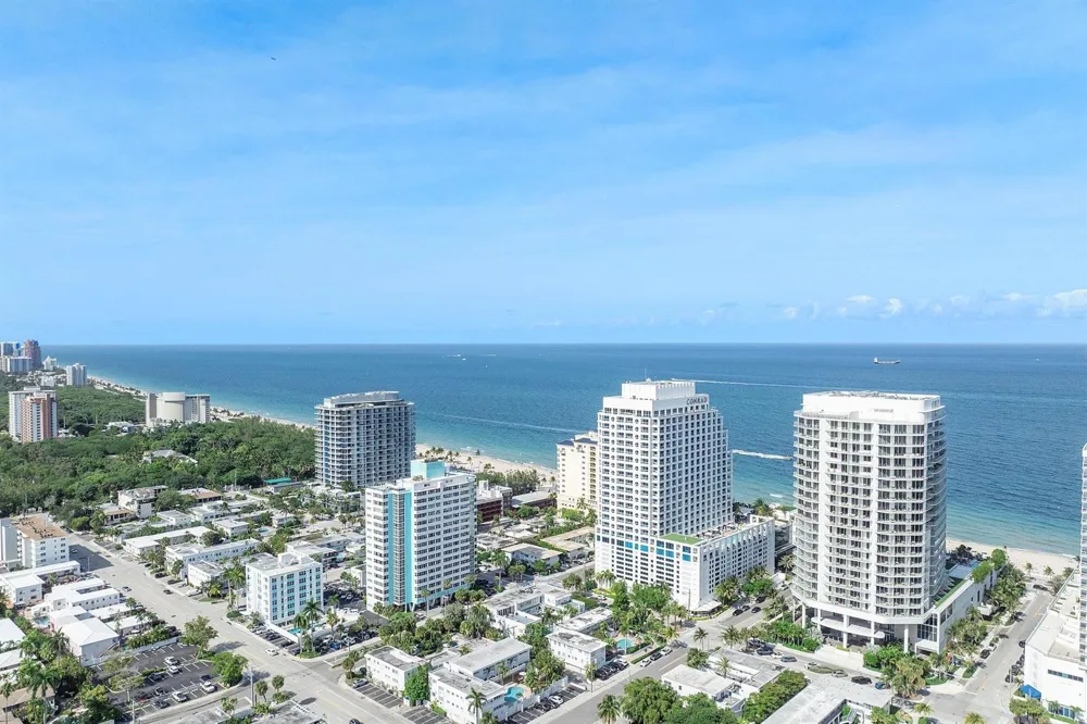 525 Fort Lauderdale Beach Boulevard #1801 Fort Lauderdale, FL 33304