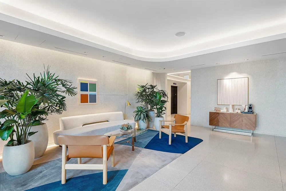 525 Fort Lauderdale Beach Boulevard #1801 Fort Lauderdale, FL 33304
