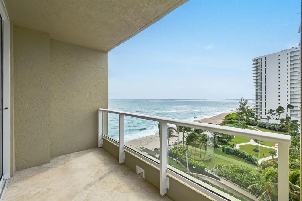 5050 Ocean Drive #703 Singer Island, FL 33404