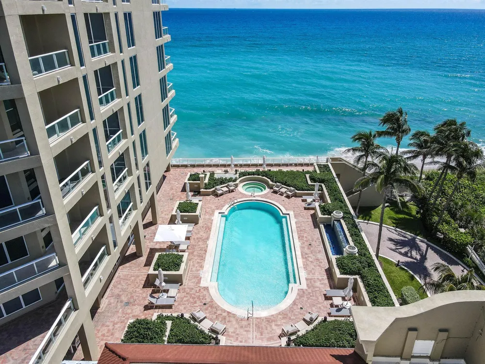 5050 Ocean Drive #703 Singer Island, FL 33404