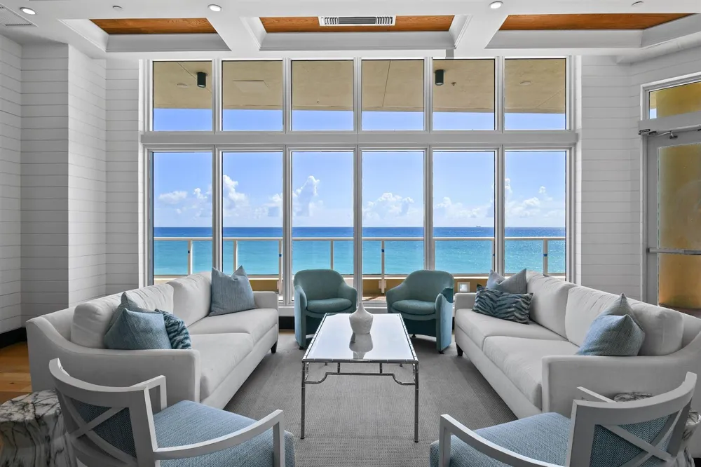 5050 Ocean Drive #703 Singer Island, FL 33404