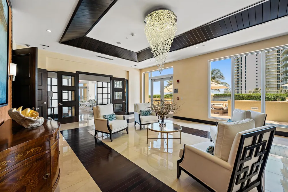 5050 Ocean Drive #703 Singer Island, FL 33404