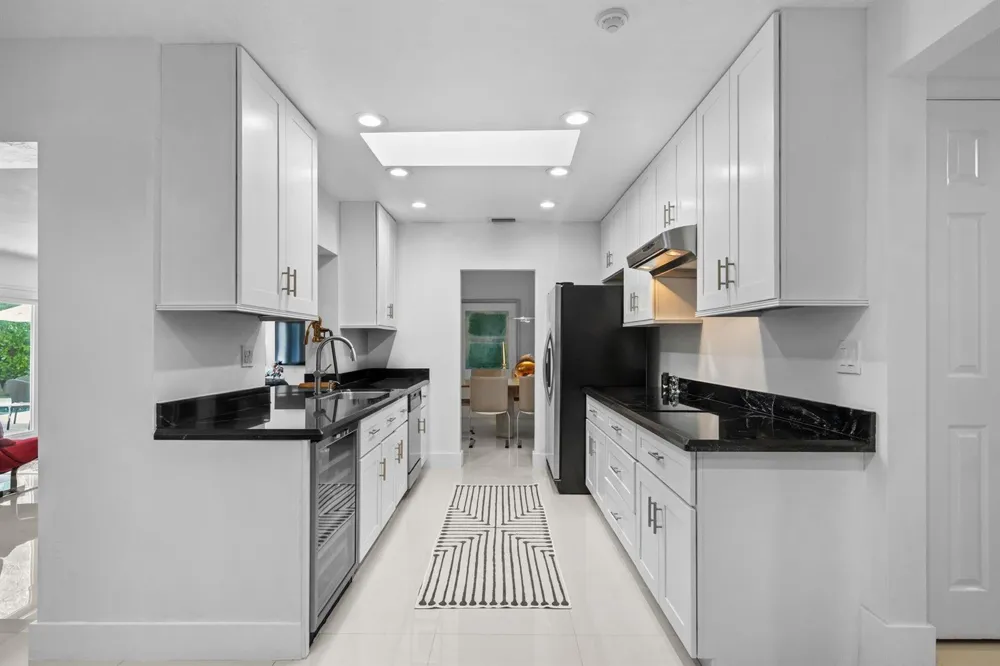326 Seven Isles Drive Fort Lauderdale, FL 33301