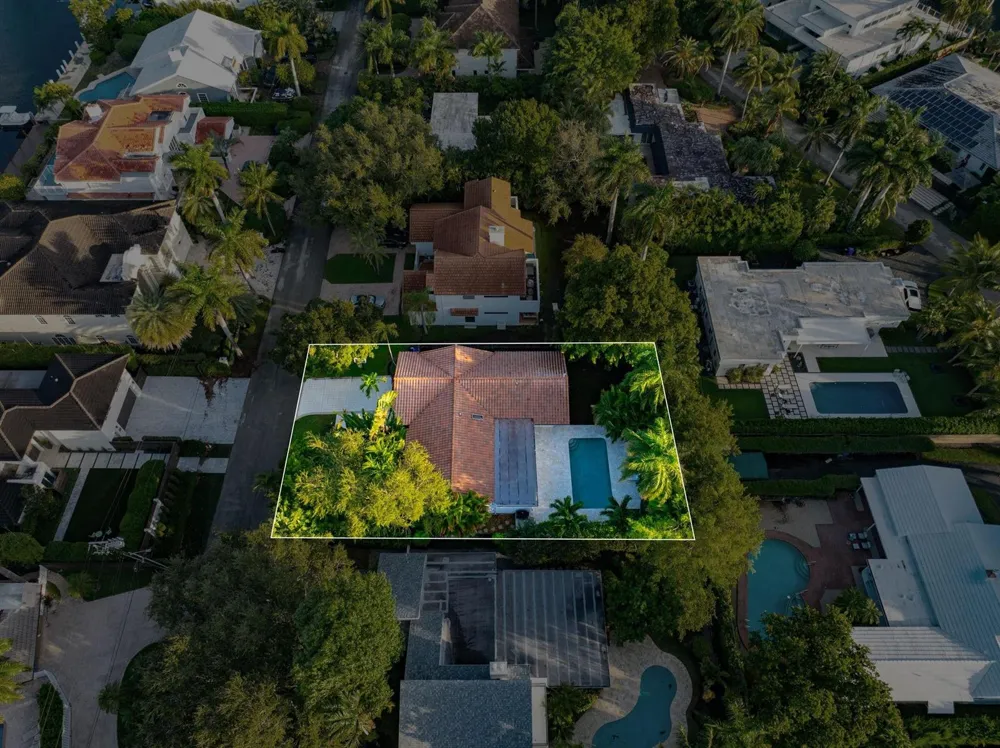 326 Seven Isles Drive Fort Lauderdale, FL 33301