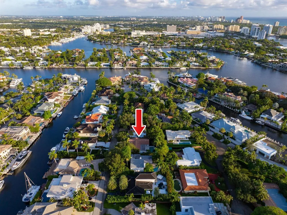 326 Seven Isles Drive Fort Lauderdale, FL 33301