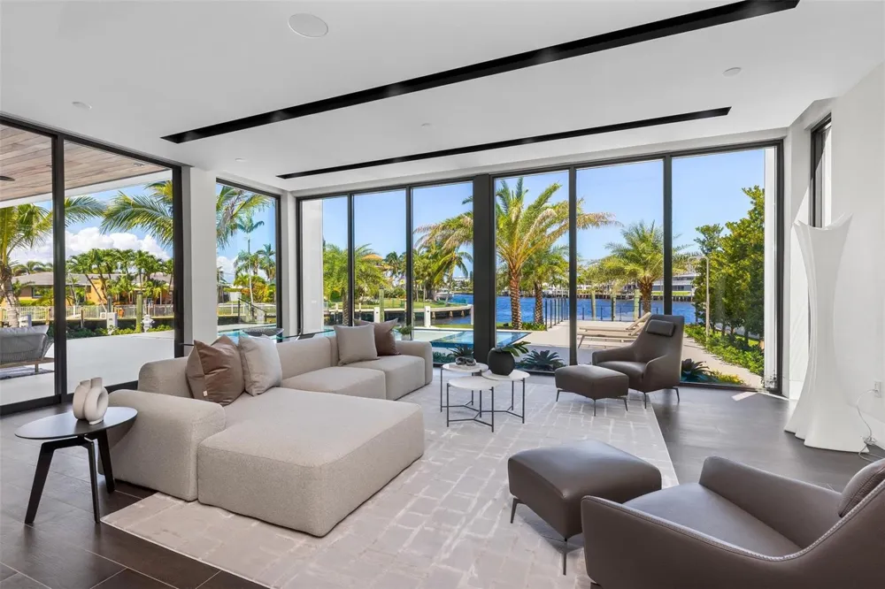 1555 SE 14th Court Deerfield Beach, FL 33441
