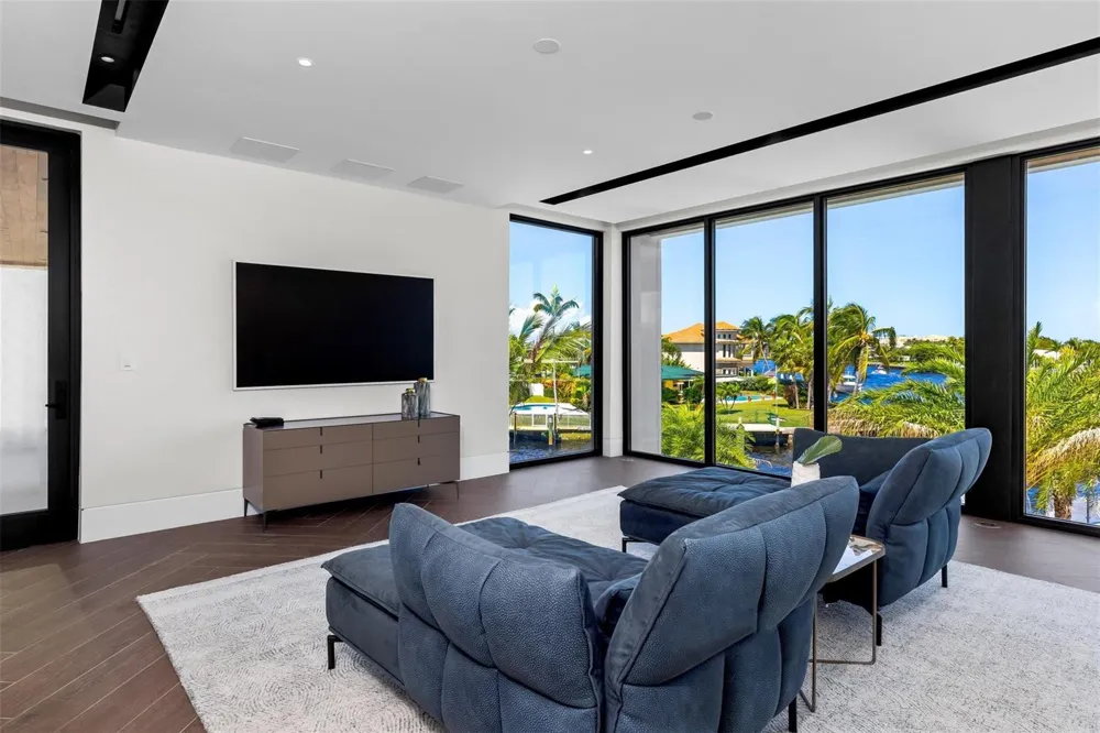 1555 SE 14th Court Deerfield Beach, FL 33441