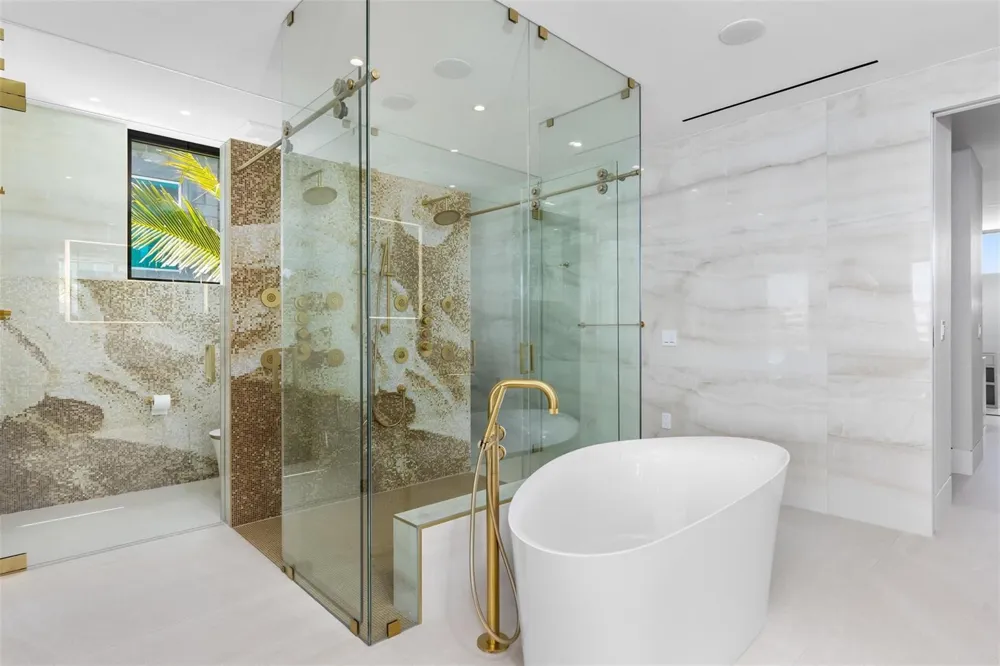 1555 SE 14th Court Deerfield Beach, FL 33441