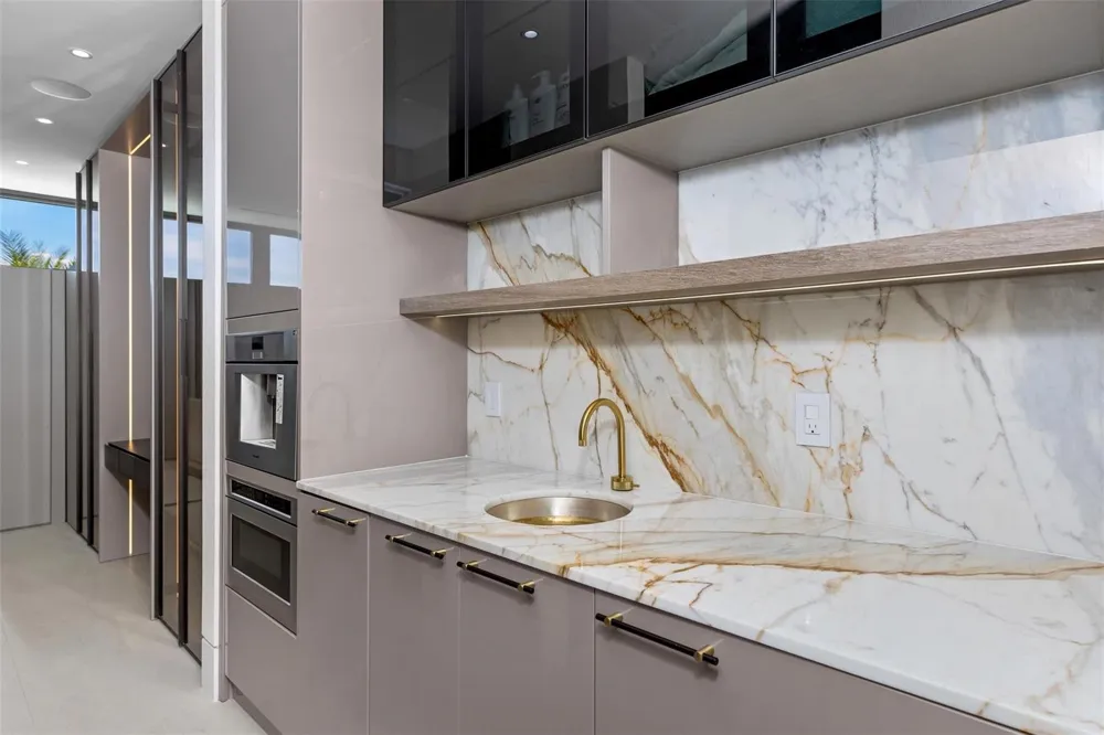1555 SE 14th Court Deerfield Beach, FL 33441