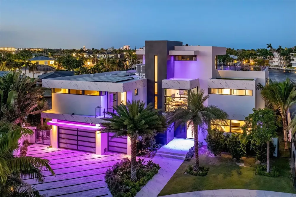 1555 SE 14th Court Deerfield Beach, FL 33441