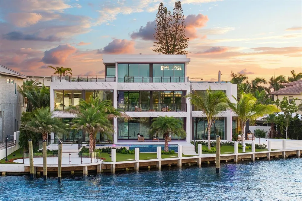 1555 SE 14th Court Deerfield Beach, FL 33441