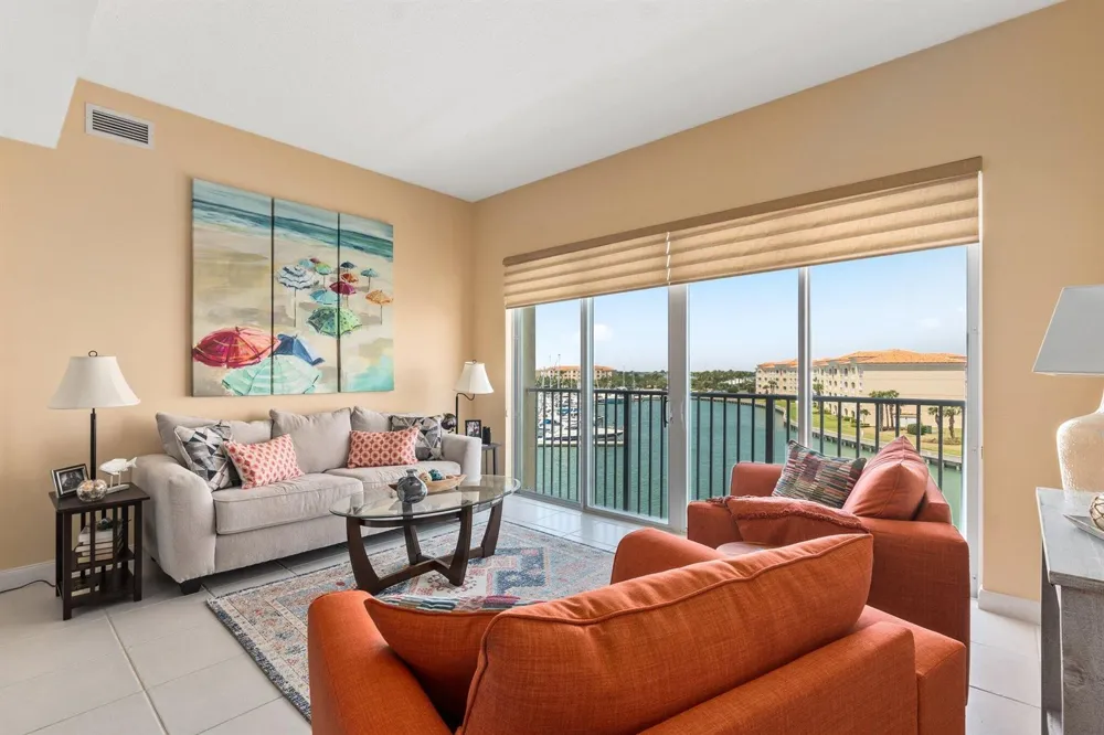 17 Harbour Isle Drive W #Ph03 Hutchinson Island, FL 34949