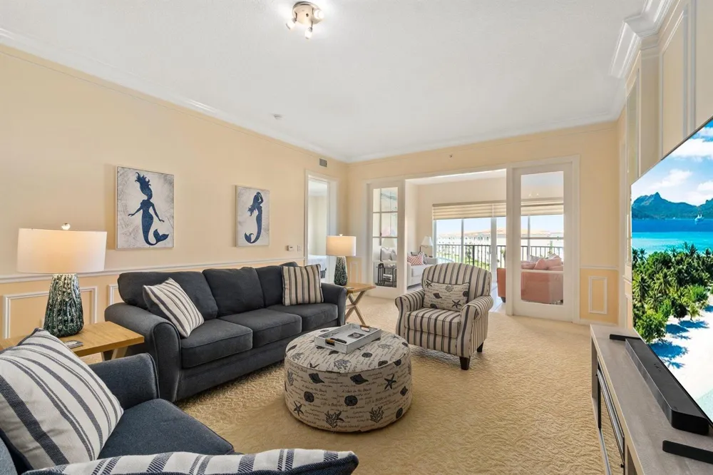 17 Harbour Isle Drive W #Ph03 Hutchinson Island, FL 34949