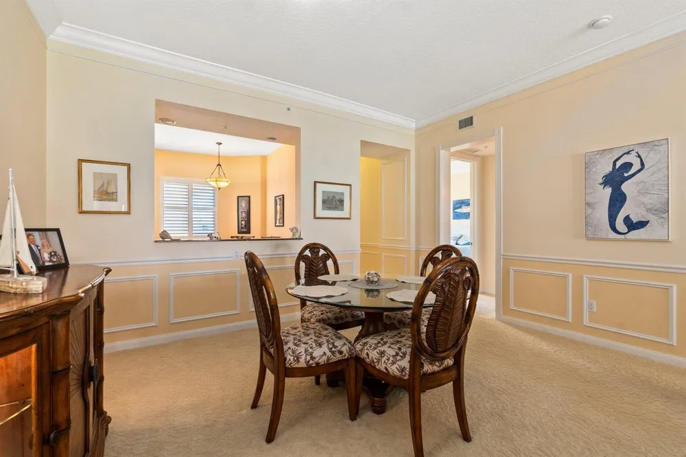 17 Harbour Isle Drive W #Ph03 Hutchinson Island, FL 34949