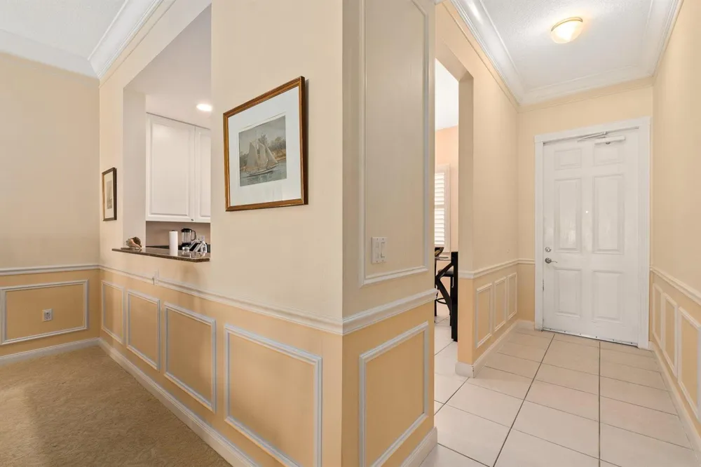 17 Harbour Isle Drive W #Ph03 Hutchinson Island, FL 34949