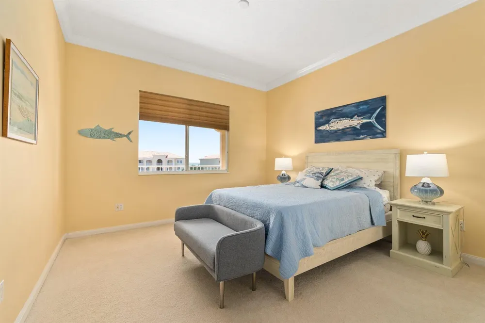17 Harbour Isle Drive W #Ph03 Hutchinson Island, FL 34949