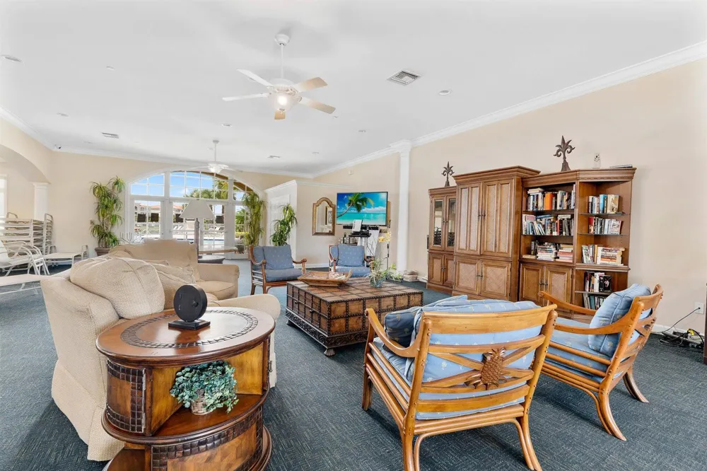 17 Harbour Isle Drive W #Ph03 Hutchinson Island, FL 34949