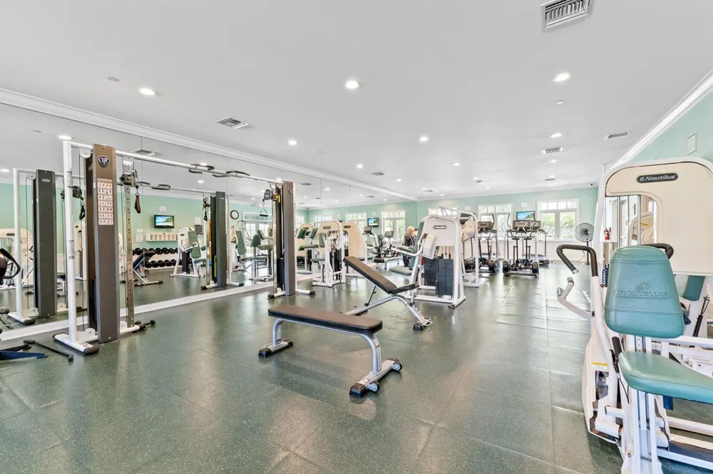 17 Harbour Isle Drive W #Ph03 Hutchinson Island, FL 34949