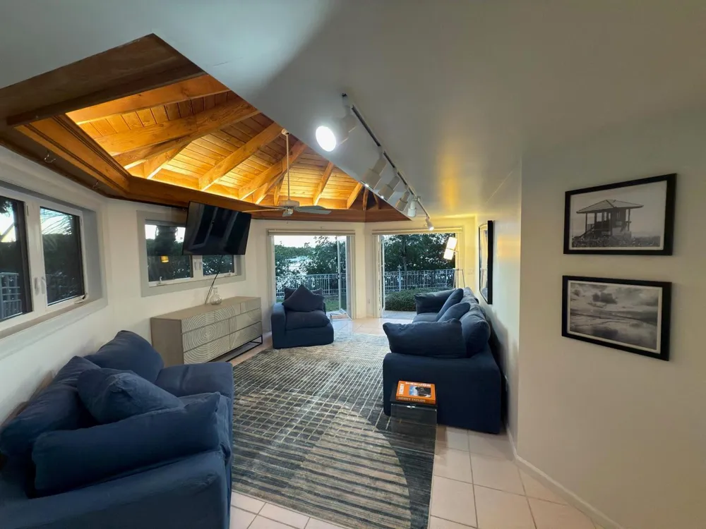4000 S Ocean Boulevard Lantana, FL 33462