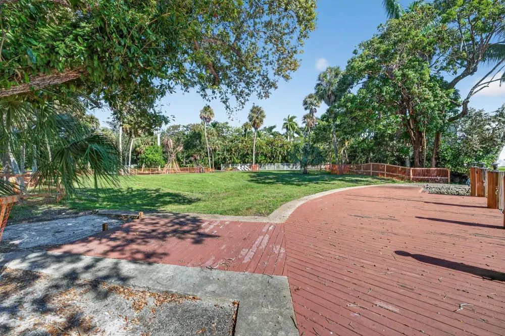 2500 Riverland Road Fort Lauderdale, FL 33312