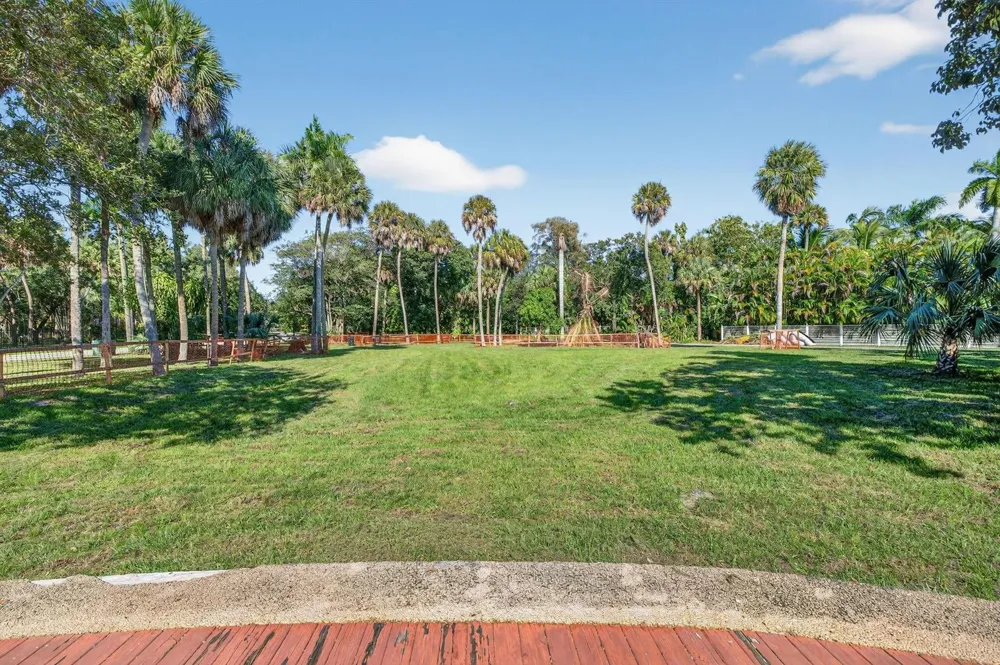 2500 Riverland Road Fort Lauderdale, FL 33312