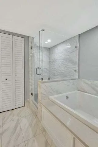 5550 Ocean Drive #2b Singer Island, FL 33404