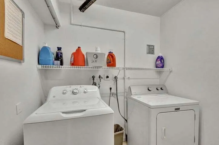 5550 Ocean Drive #2b Singer Island, FL 33404