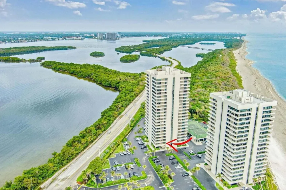 5550 Ocean Drive #2b Singer Island, FL 33404