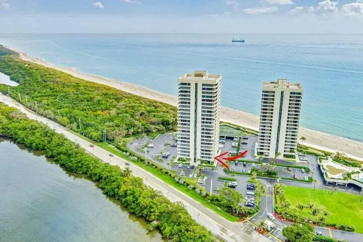 5550 Ocean Drive #2b Singer Island, FL 33404
