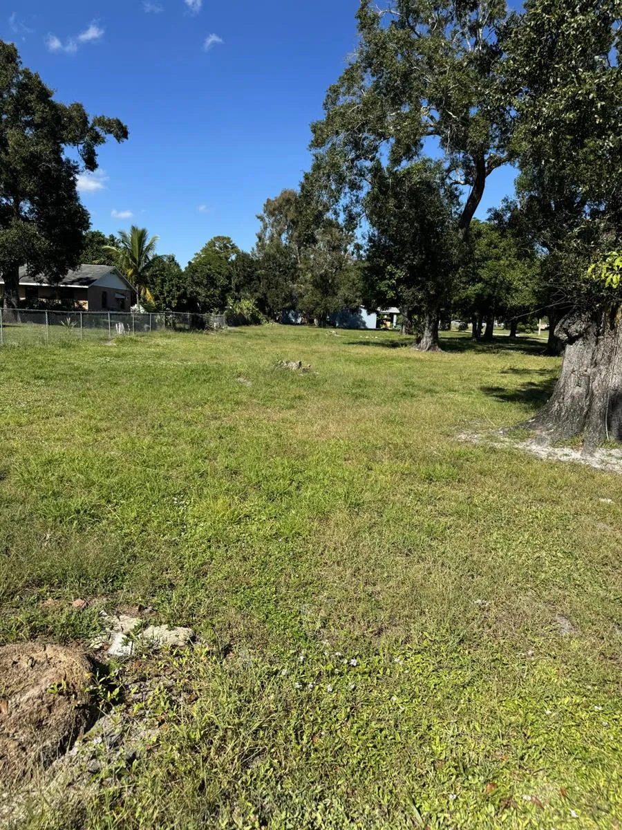 201 29th Street Fort Pierce, FL 34947