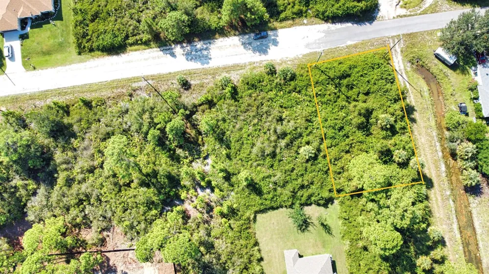 3128 68th Street W Lehigh Acres, FL 33971
