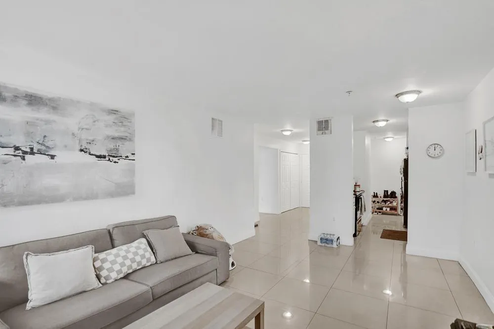 2311 Congress Avenue #11 Boynton Beach, FL 33426