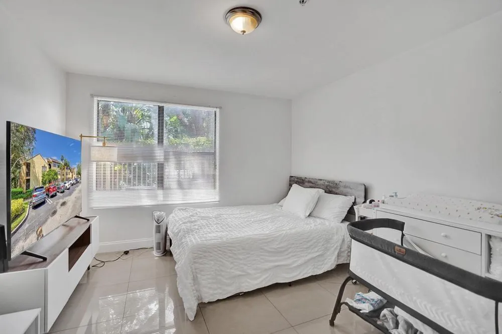 2311 Congress Avenue #11 Boynton Beach, FL 33426