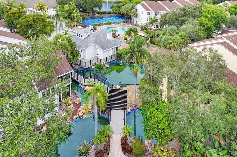 2311 Congress Avenue #11 Boynton Beach, FL 33426