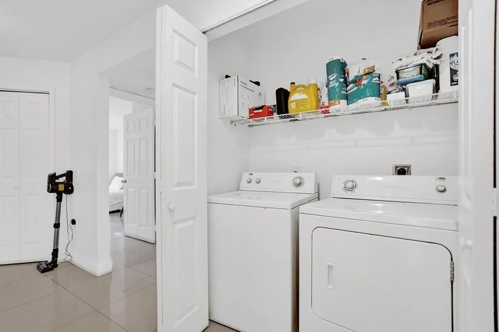 2311 Congress Avenue #11 Boynton Beach, FL 33426