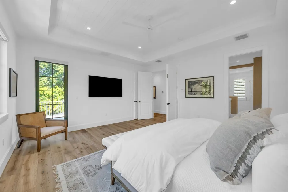 44 S Beach Road Jupiter Island, FL 33455