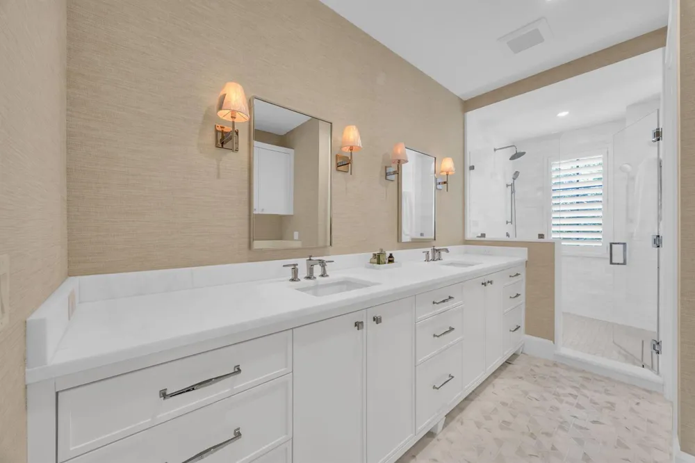 44 S Beach Road Jupiter Island, FL 33455