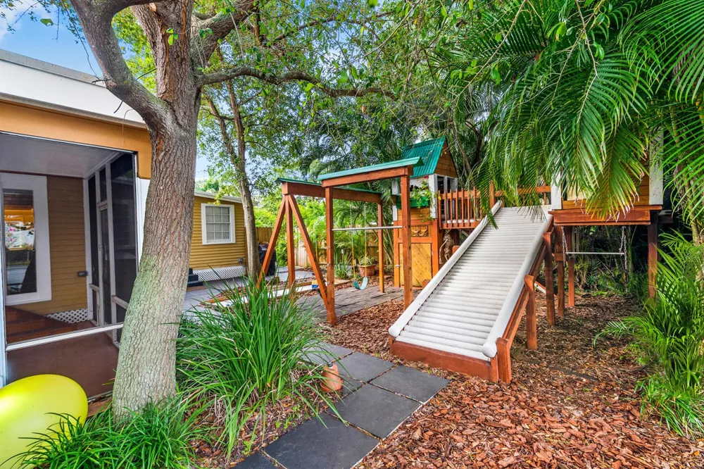303 Lang Road Cloud Lake, FL 33406