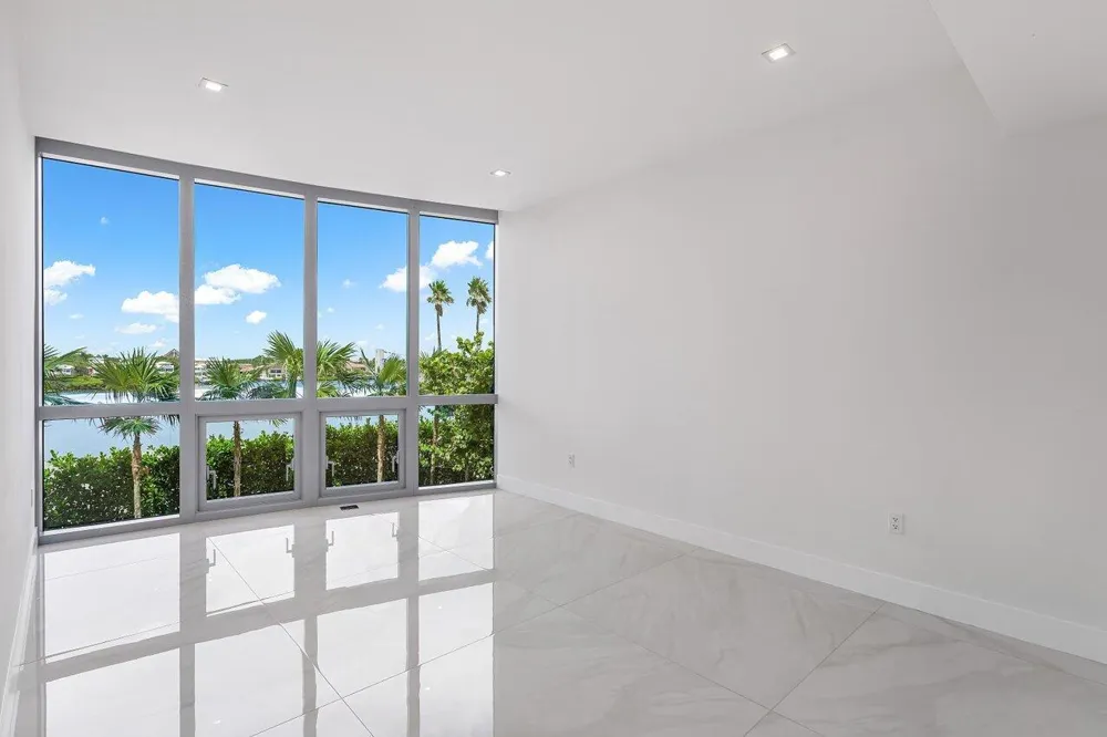 1500 S Beach Road #301 Tequesta, FL 33469