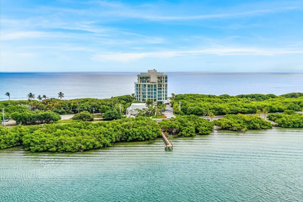 1500 S Beach Road #301 Tequesta, FL 33469