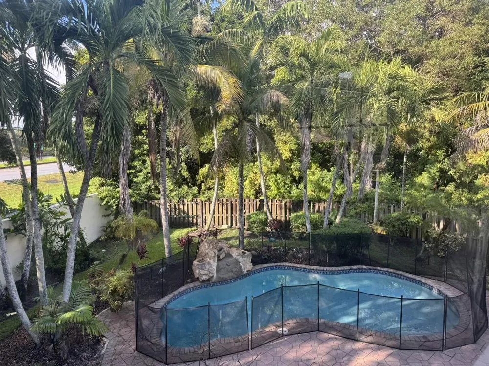 12353 Natalies Cove Road Cooper City, FL 33330