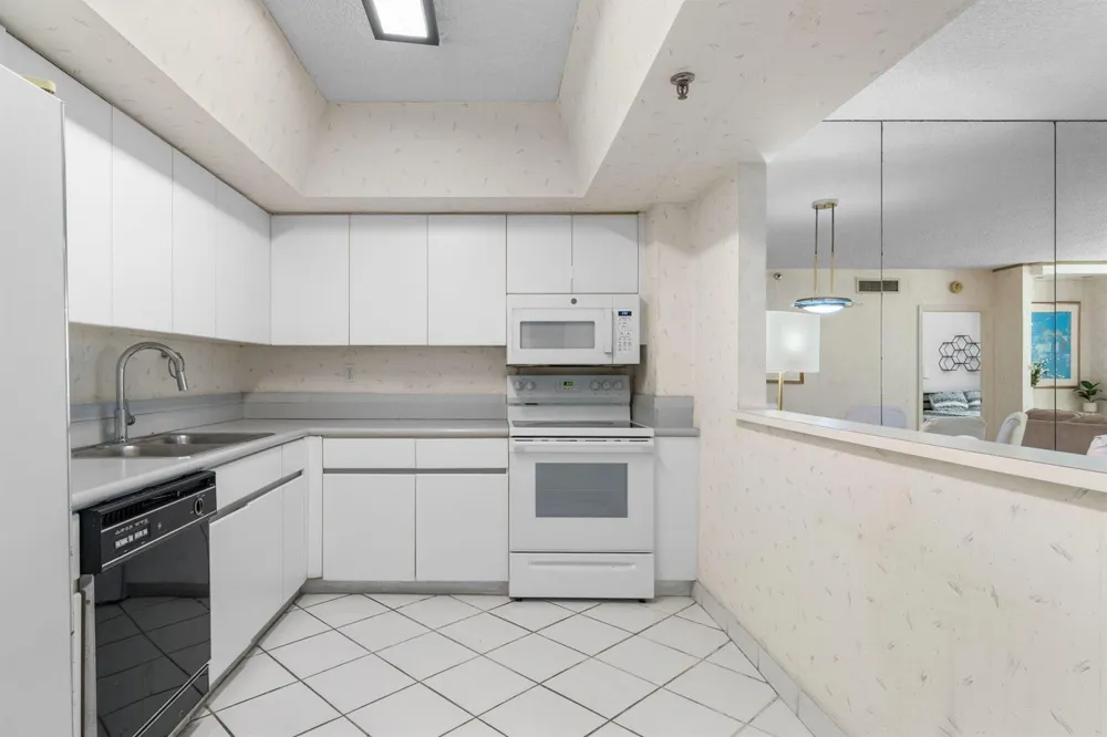 9455 Collins Avenue #305 Surfside, FL 33154