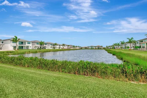 20146 Casa De Campo Lane