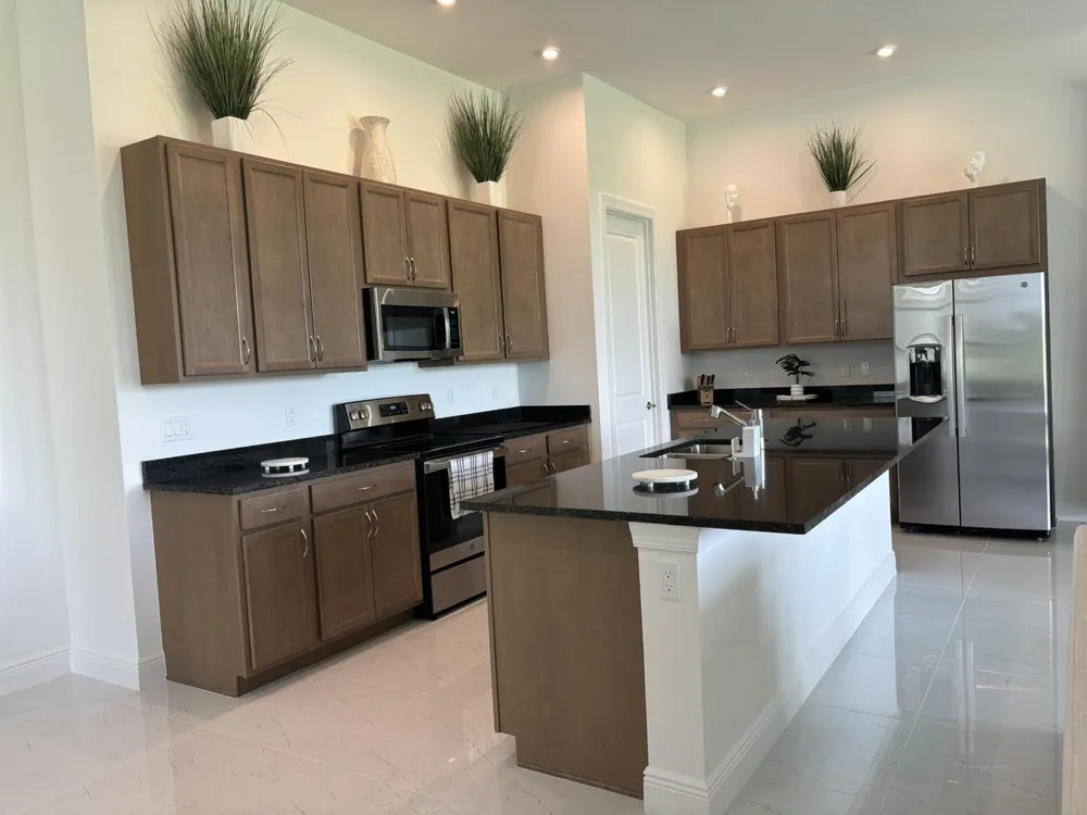 10231 SW Latium Way Port St. Lucie, FL 34987