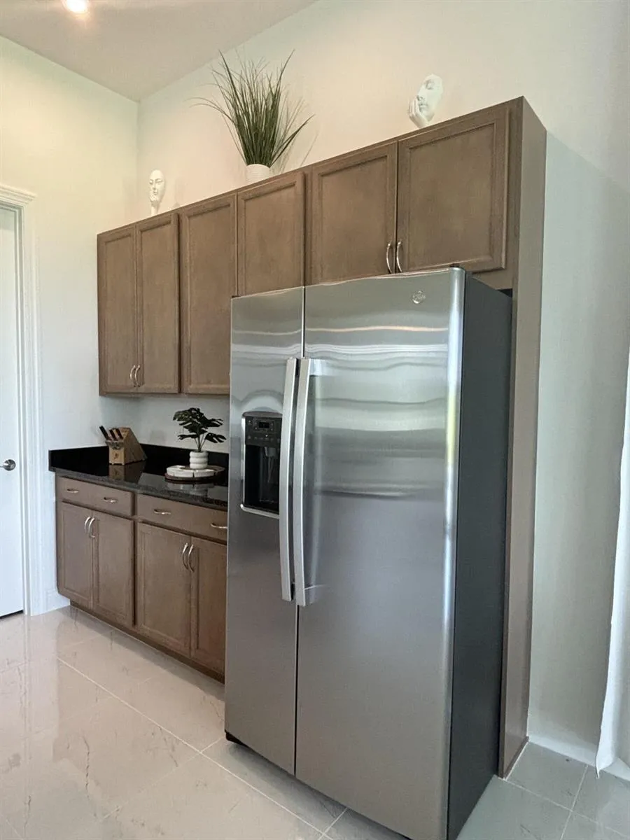 10231 SW Latium Way Port St. Lucie, FL 34987