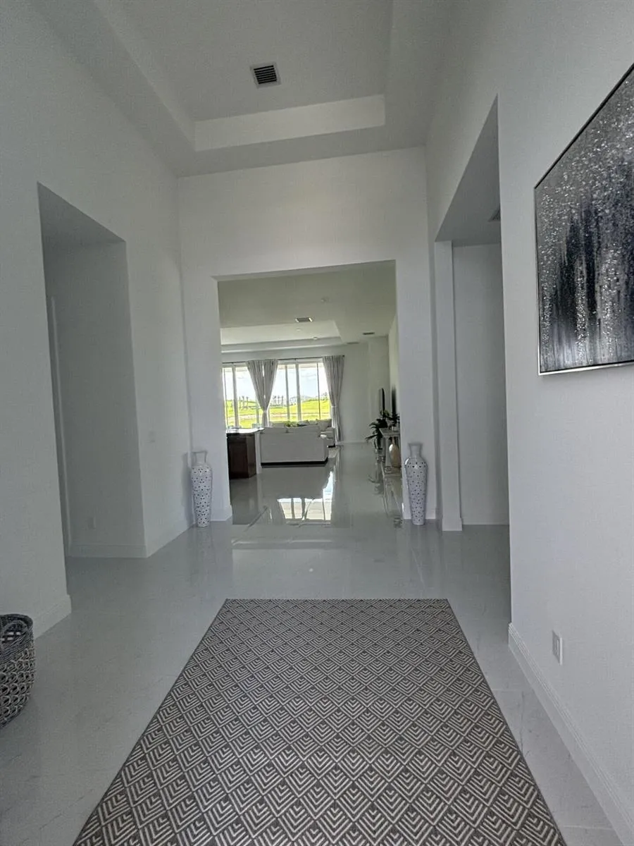 10231 SW Latium Way Port St. Lucie, FL 34987