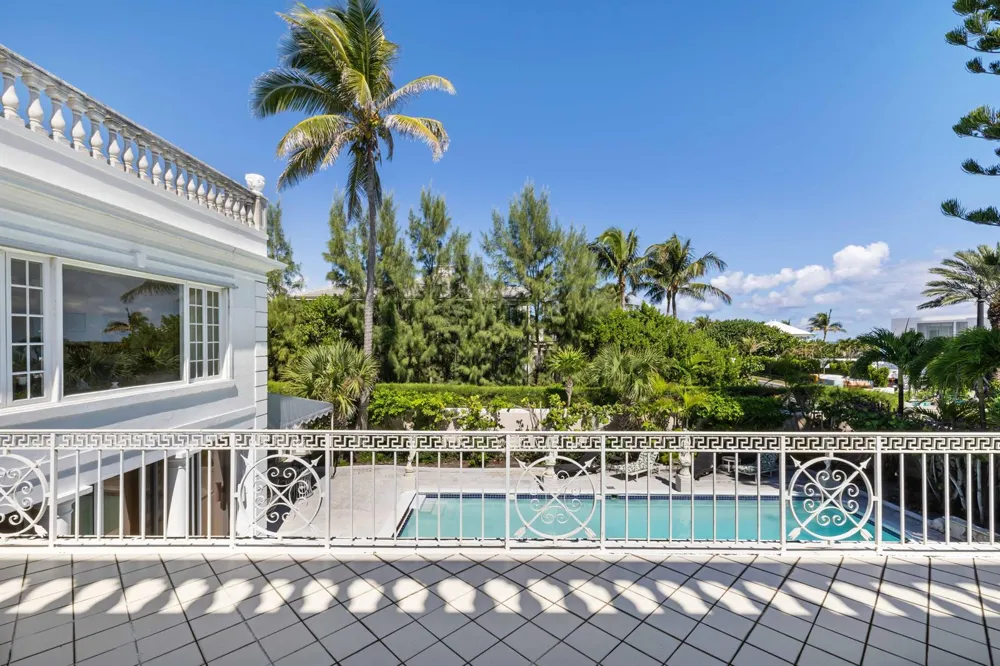 1048 S Ocean Boulevard Palm Beach, FL 33480
