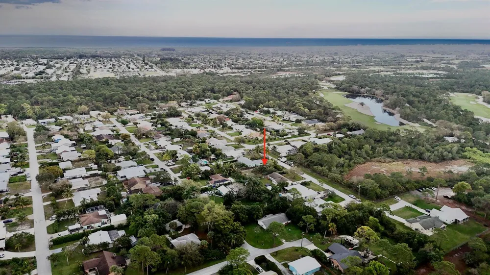 6483 SE Sylvan Place Hobe Sound, FL 33455